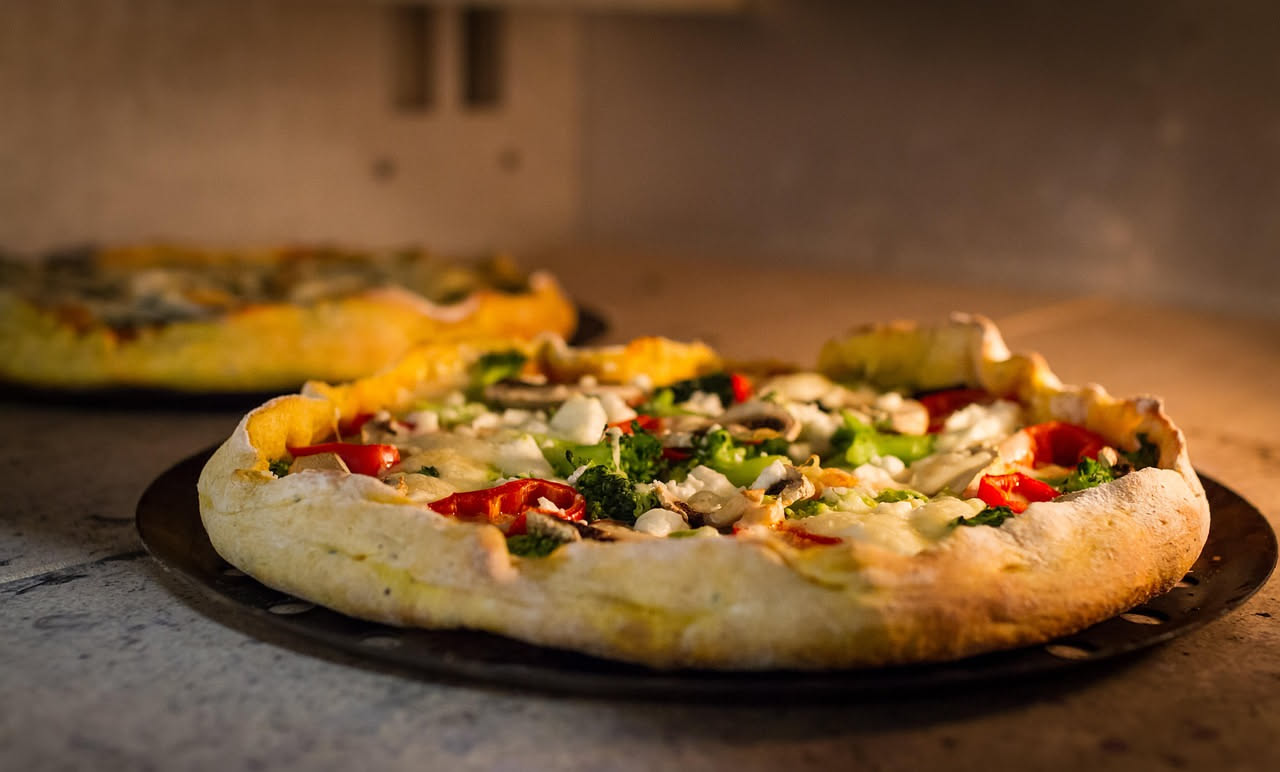 Cosa significa stagliare l'impasto della pizza