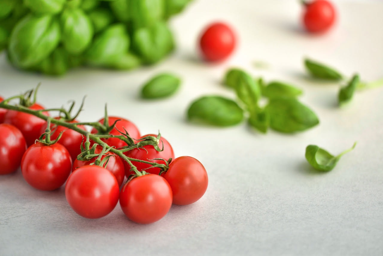 Datterino, piennolo o pomodorino: quale usare sulla pizza e quando