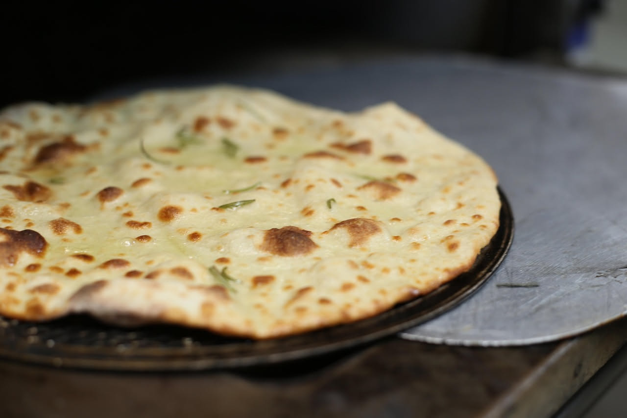 Il cornicione della pizza: cos'è e come si forma