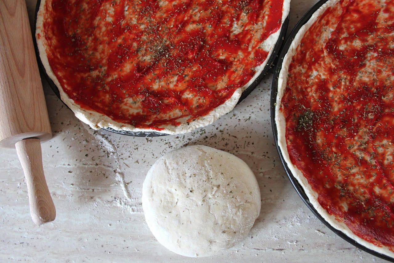Perché l'impasto della pizza si ritira quando lo si stende